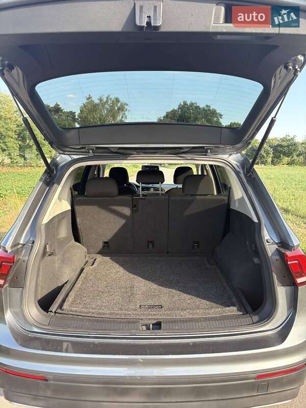 Внедорожник / Кроссовер Volkswagen Tiguan 2017 в Лубнах фото 24 Внедорожник / Кроссовер Volkswagen Tiguan 2017 в Лубнах