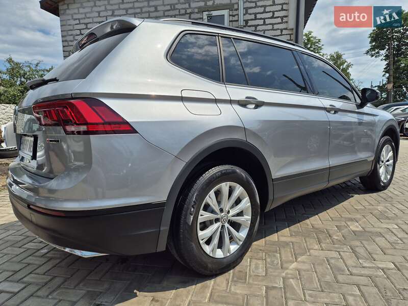 Позашляховик / Кросовер Volkswagen Tiguan 2020 в Сумах