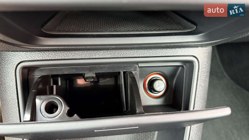 Внедорожник / Кроссовер Volkswagen Tiguan 2013 в Киеве
