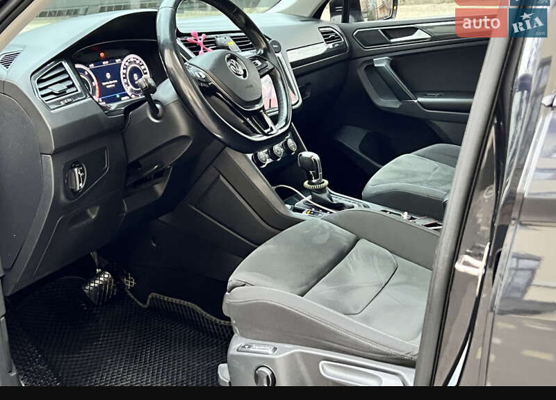 Позашляховик / Кросовер Volkswagen Tiguan 2017 в Дрогобичі