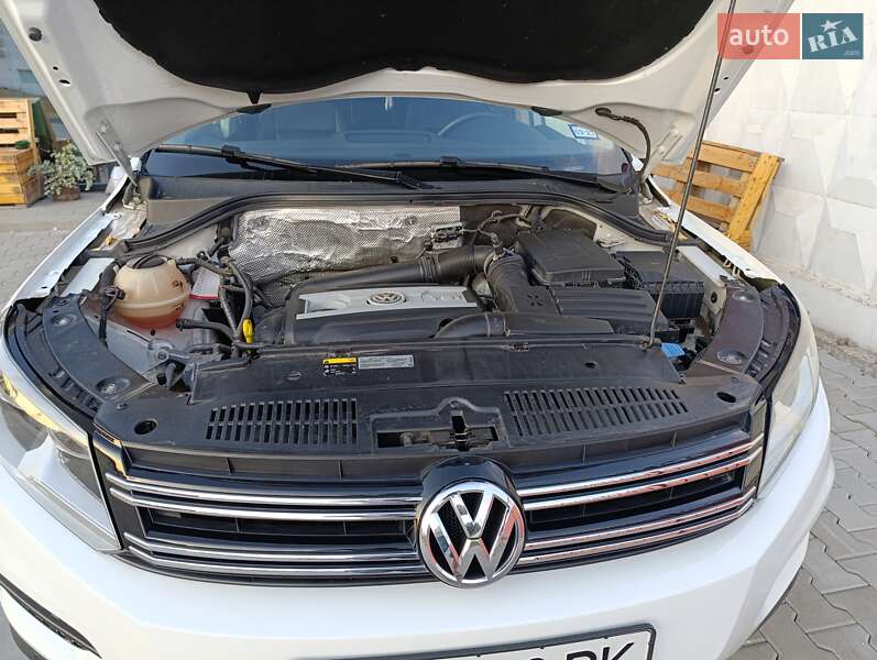 Позашляховик / Кросовер Volkswagen Tiguan 2016 в Білій Церкві