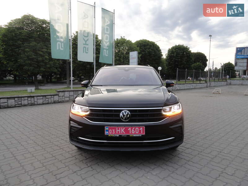 Позашляховик / Кросовер Volkswagen Tiguan 2022 в Луцьку