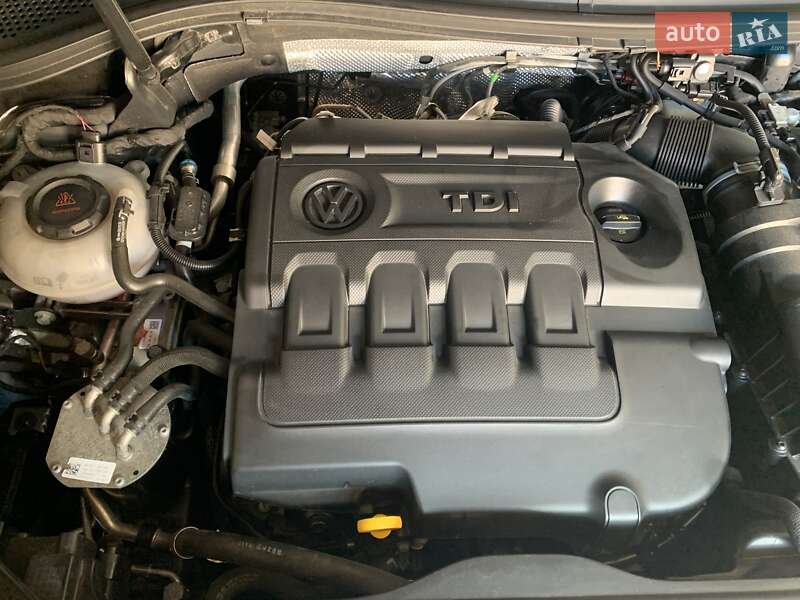 Внедорожник / Кроссовер Volkswagen Tiguan 2018 в Житомире