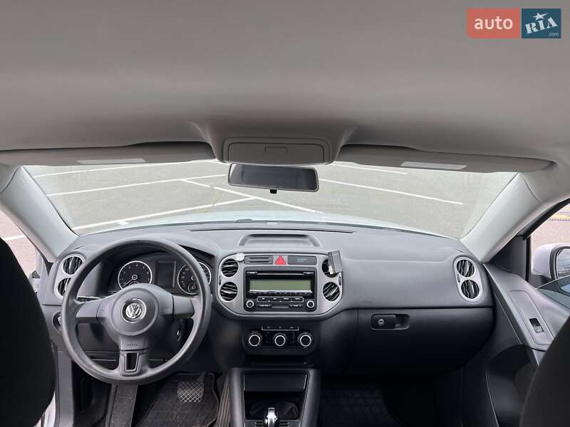 Внедорожник / Кроссовер Volkswagen Tiguan 2010 в Киеве