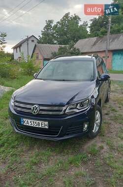 Внедорожник / Кроссовер Volkswagen Tiguan 2016 в Киеве