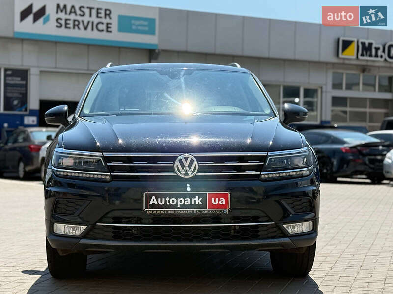 Внедорожник / Кроссовер Volkswagen Tiguan 2017 в Одессе