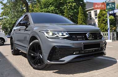 Внедорожник / Кроссовер Volkswagen Tiguan 2021 в Одессе