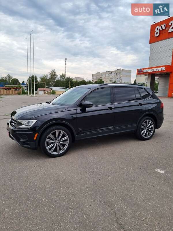 Позашляховик / Кросовер Volkswagen Tiguan 2018 в Харкові