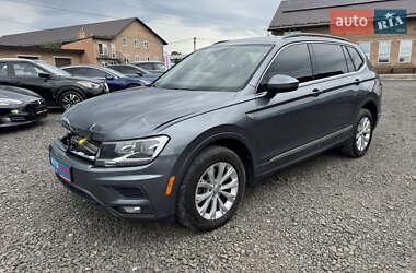 Позашляховик / Кросовер Volkswagen Tiguan 2018 в Луцьку