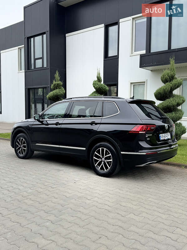 Внедорожник / Кроссовер Volkswagen Tiguan 2020 в Киеве