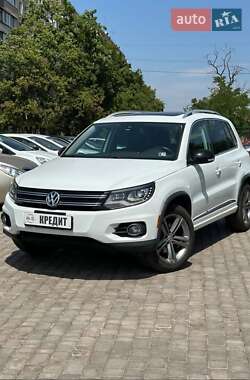 Внедорожник / Кроссовер Volkswagen Tiguan 2016 в Кривом Роге