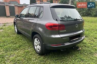 Внедорожник / Кроссовер Volkswagen Tiguan 2016 в 