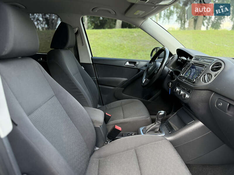 Позашляховик / Кросовер Volkswagen Tiguan 2012 в Києві