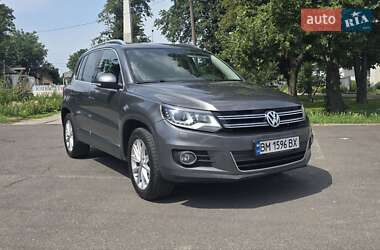 Позашляховик / Кросовер Volkswagen Tiguan 2015 в Конотопі