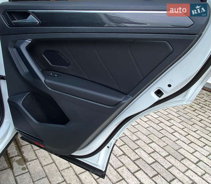 Внедорожник / Кроссовер Volkswagen Tiguan 2022 в Ровно