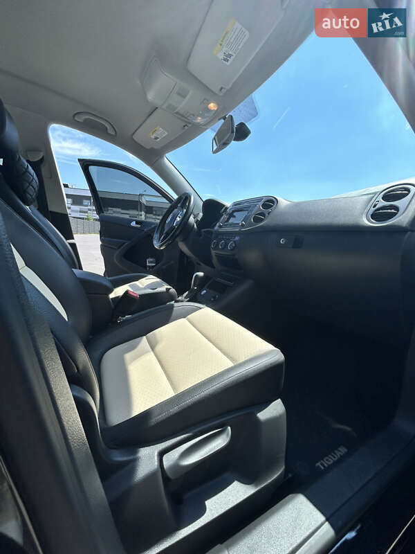 Позашляховик / Кросовер Volkswagen Tiguan 2015 в Черкасах фото 18 Позашляховик / Кросовер Volkswagen Tiguan 2015 в Черкасах