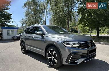 Внедорожник / Кроссовер Volkswagen Tiguan 2020 в Харькове