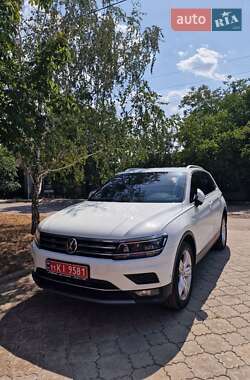 Внедорожник / Кроссовер Volkswagen Tiguan 2020 в Николаеве