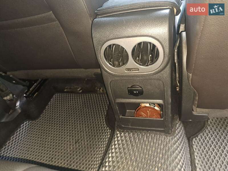 Внедорожник / Кроссовер Volkswagen Tiguan 2015 в Ивано-Франковске