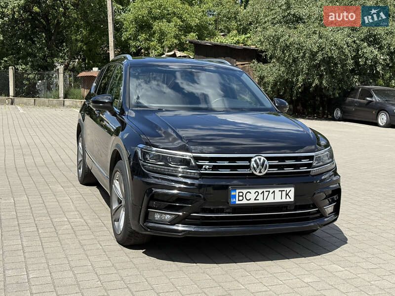 Позашляховик / Кросовер Volkswagen Tiguan 2019 в Львові