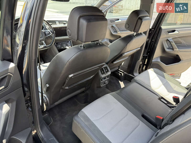 Позашляховик / Кросовер Volkswagen Tiguan 2019 в Львові