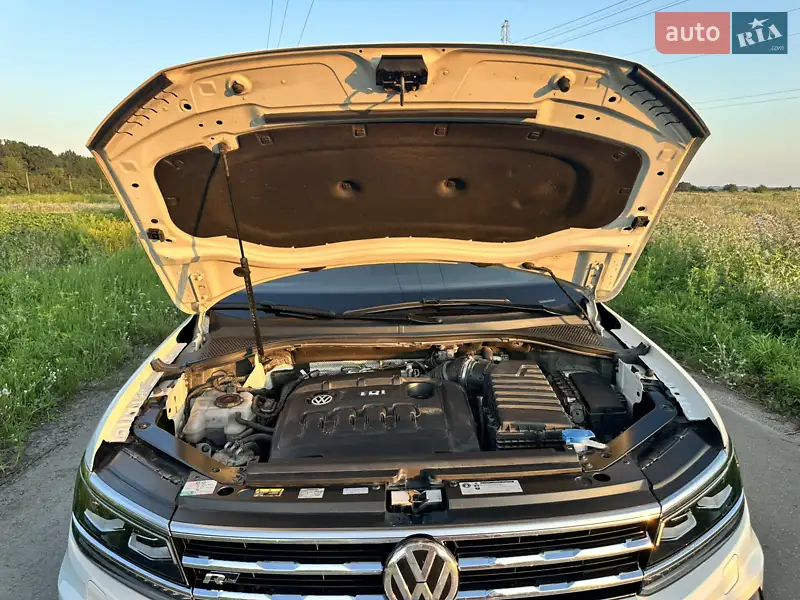 Volkswagen Tiguan 2019 VIN WVGZZZ5NZLM003195 фото оголошення 30 з 81