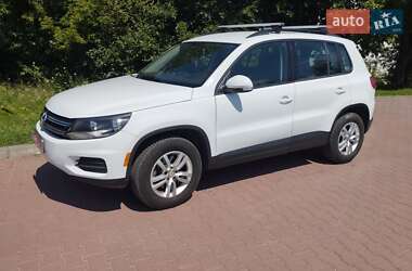 Позашляховик / Кросовер Volkswagen Tiguan 2016 в Хмельницькому