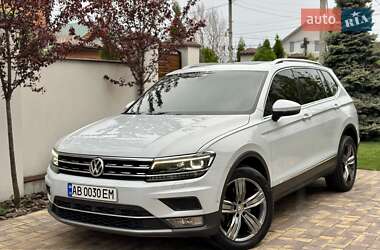 Внедорожник / Кроссовер Volkswagen Tiguan 2018 в Виннице