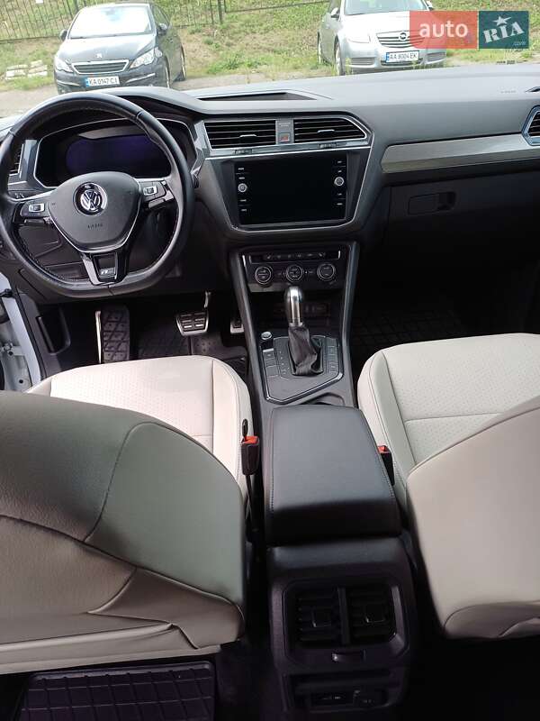 Позашляховик / Кросовер Volkswagen Tiguan 2018 в Києві фото 6 Позашляховик / Кросовер Volkswagen Tiguan 2018 в Києві