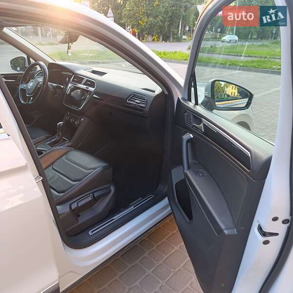 Внедорожник / Кроссовер Volkswagen Tiguan 2018 в Нежине