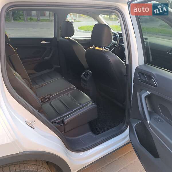 Внедорожник / Кроссовер Volkswagen Tiguan 2018 в Нежине