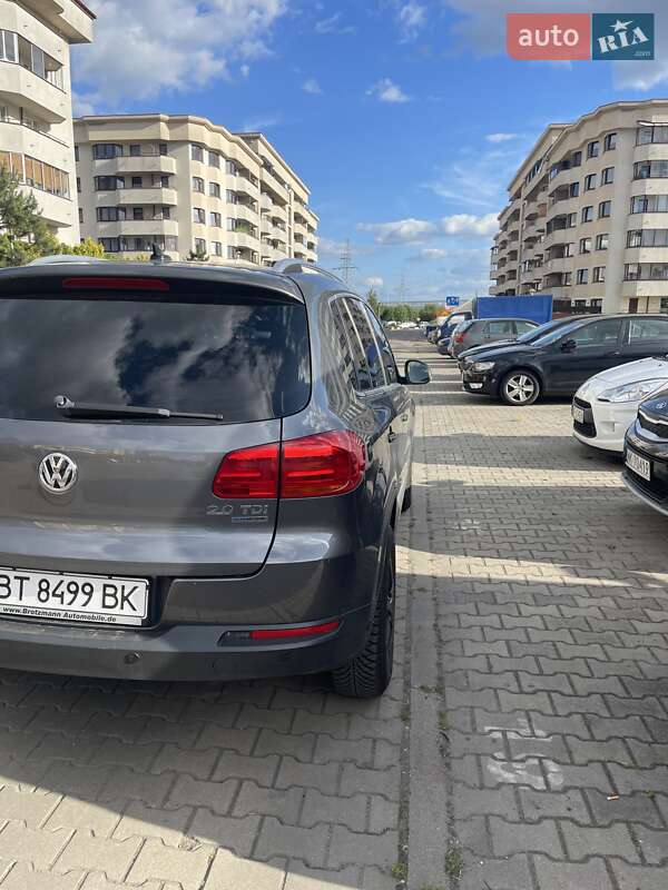 Внедорожник / Кроссовер Volkswagen Tiguan 2013 в Ровно