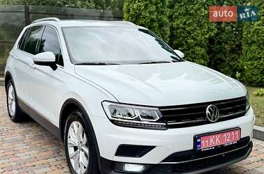 Внедорожник / Кроссовер Volkswagen Tiguan 2018 в Киеве