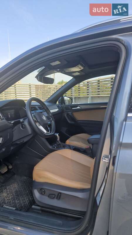 Позашляховик / Кросовер Volkswagen Tiguan 2021 в Києві