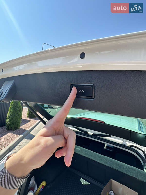 Внедорожник / Кроссовер Volkswagen Tiguan 2020 в Одессе