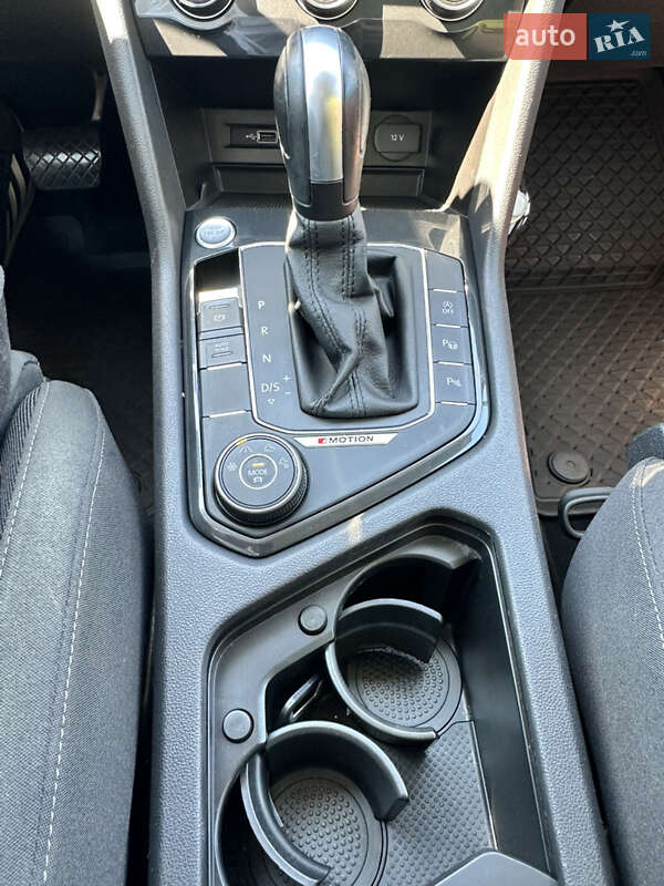 Внедорожник / Кроссовер Volkswagen Tiguan 2020 в Одессе