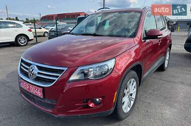 Внедорожник / Кроссовер Volkswagen Tiguan 2011 в Киеве