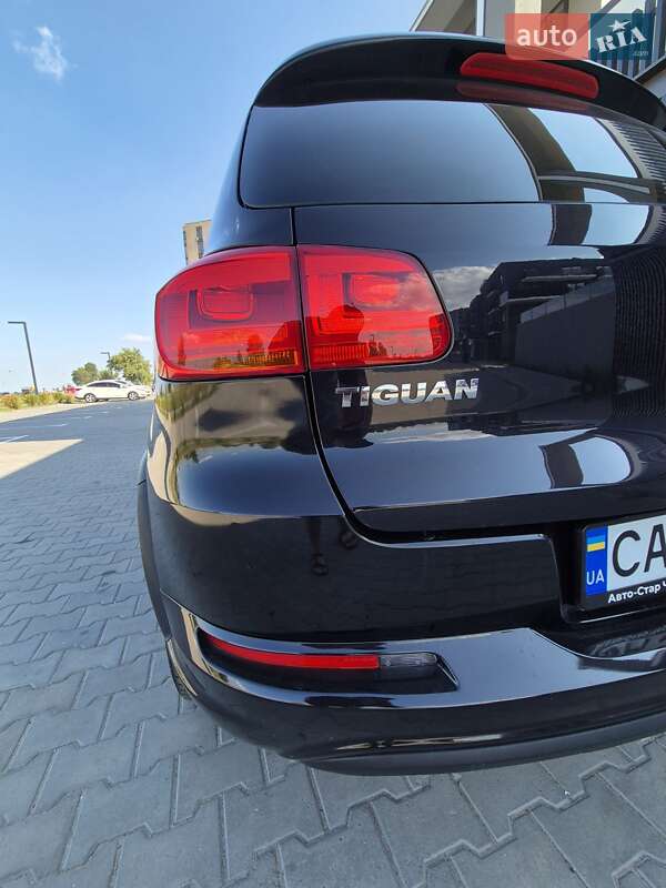 Внедорожник / Кроссовер Volkswagen Tiguan 2017 в Черкассах