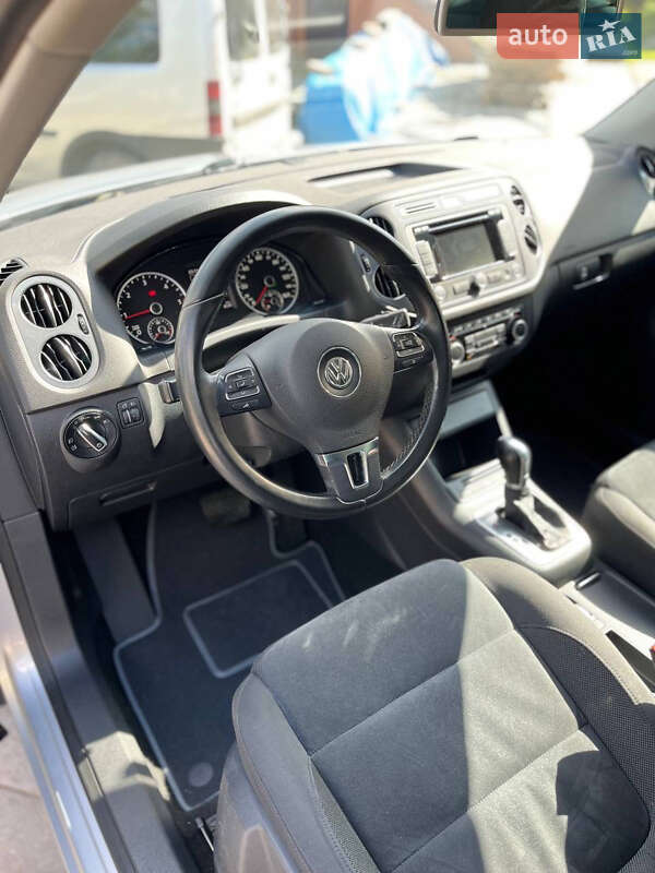 Позашляховик / Кросовер Volkswagen Tiguan 2014 в Львові