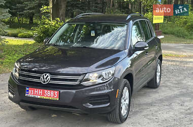 Позашляховик / Кросовер Volkswagen Tiguan 2016 в Дубні