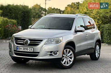 Позашляховик / Кросовер Volkswagen Tiguan 2008 в Одесі