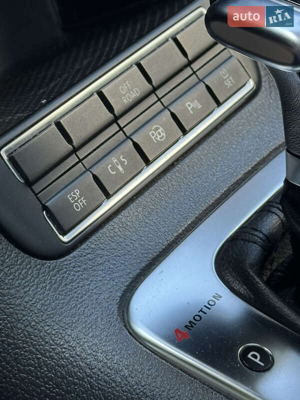 Внедорожник / Кроссовер Volkswagen Tiguan 2008 в Киеве