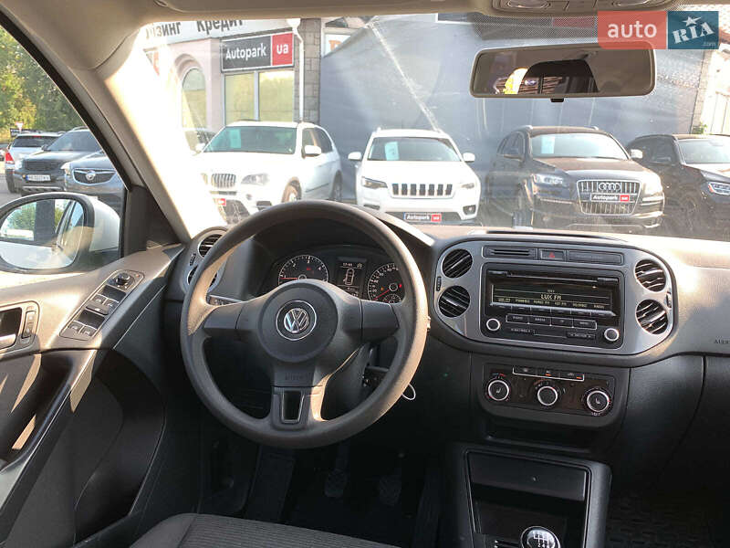 Внедорожник / Кроссовер Volkswagen Tiguan 2012 в Виннице