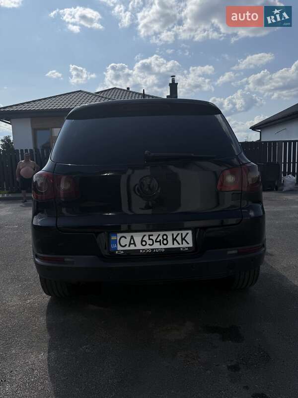 Внедорожник / Кроссовер Volkswagen Tiguan 2009 в Гнедине