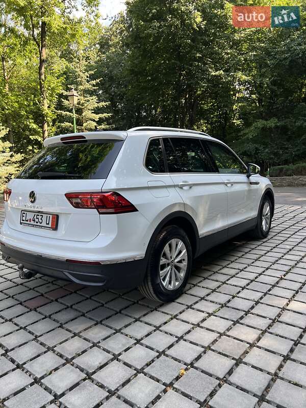 Внедорожник / Кроссовер Volkswagen Tiguan 2021 в Тернополе
