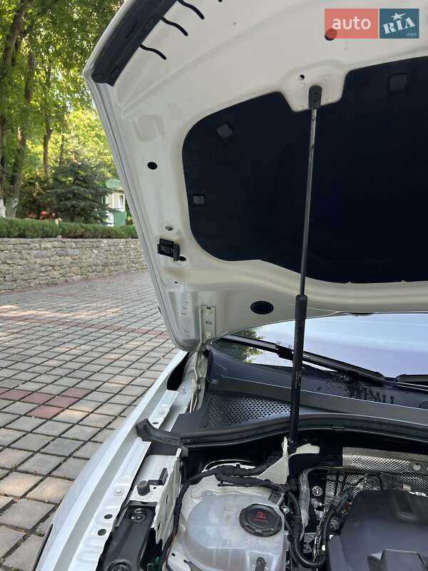 Внедорожник / Кроссовер Volkswagen Tiguan 2021 в Тернополе