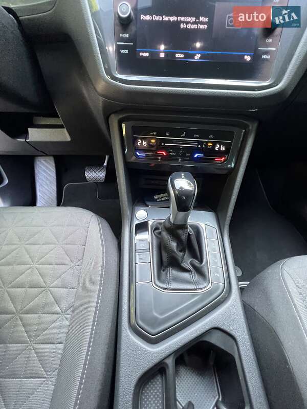 Внедорожник / Кроссовер Volkswagen Tiguan 2021 в Тернополе