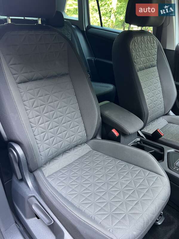 Внедорожник / Кроссовер Volkswagen Tiguan 2021 в Тернополе