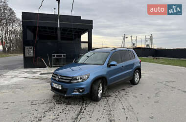 Позашляховик / Кросовер Volkswagen Tiguan 2016 в Львові