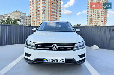 Позашляховик / Кросовер Volkswagen Tiguan 2020 в Києві